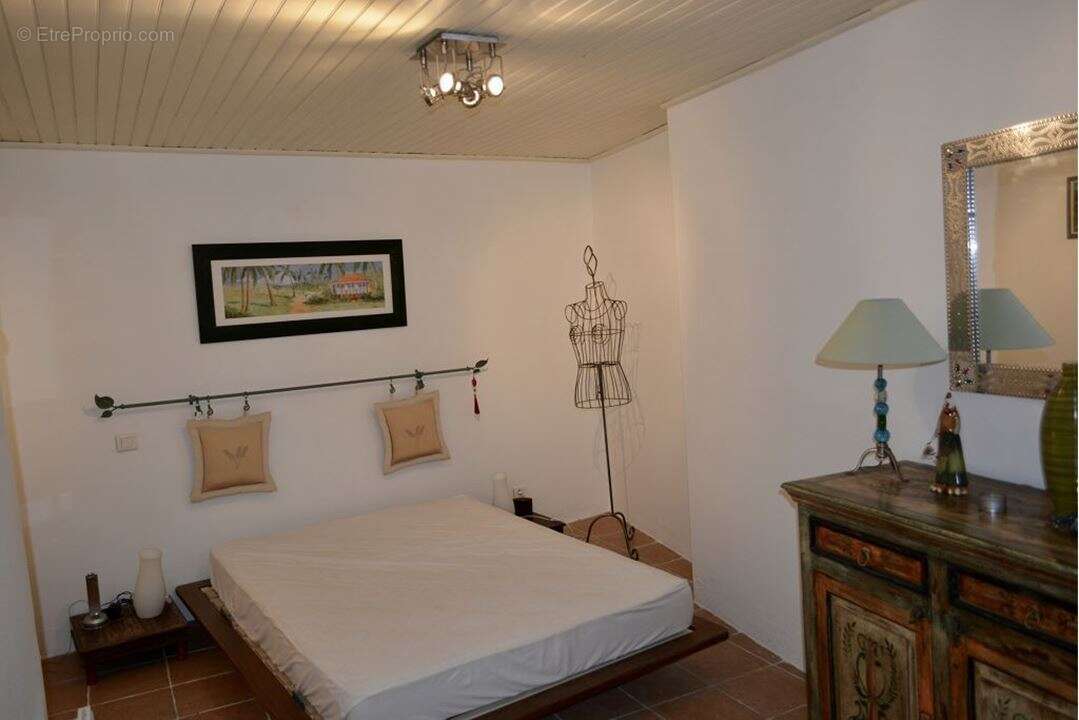 Maison 2 pièces 54 m² à vendre à Saint-Pons (04480) - photo 3