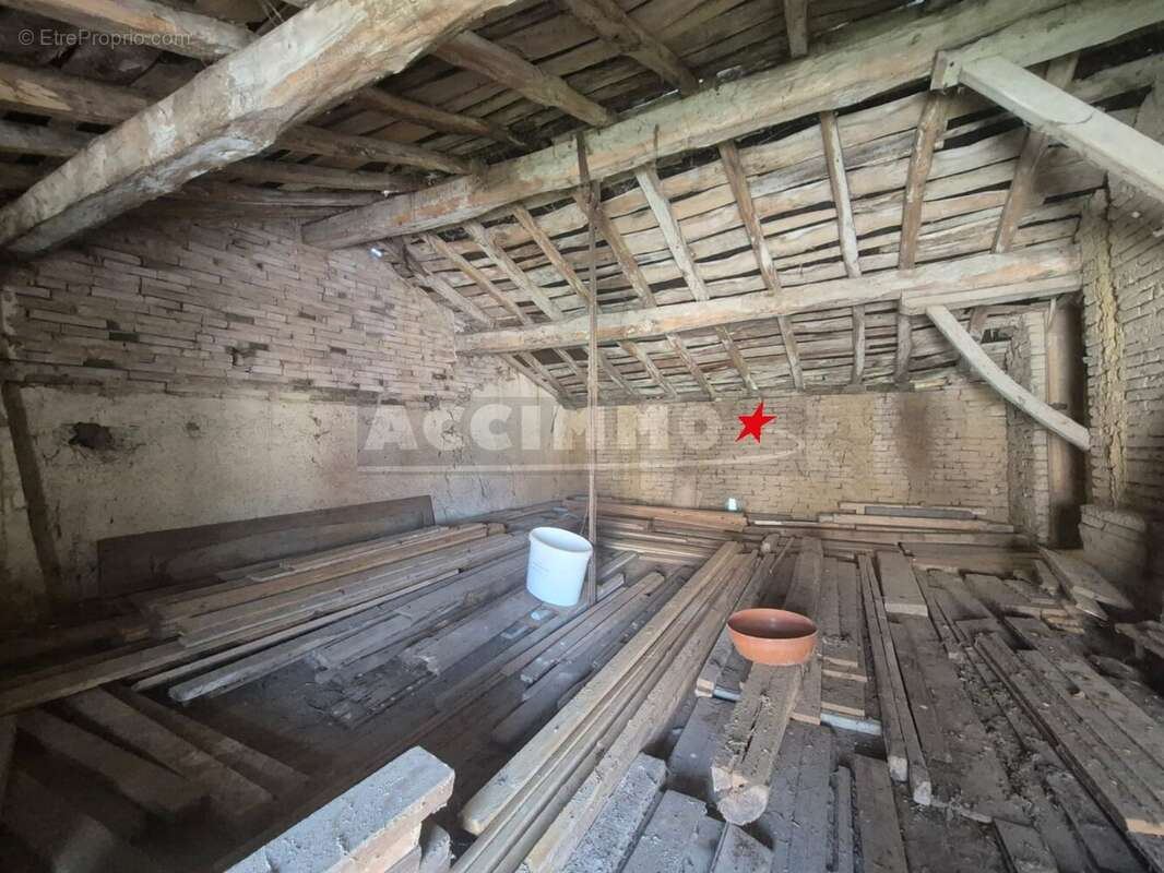 Caraman secteur - maison de village a renover - photo 3