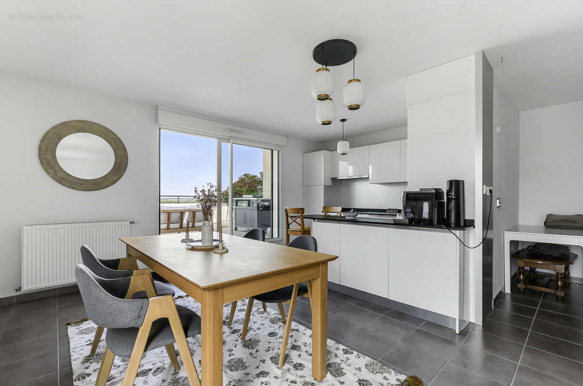 Appartement à AUZEVILLE-TOLOSANE