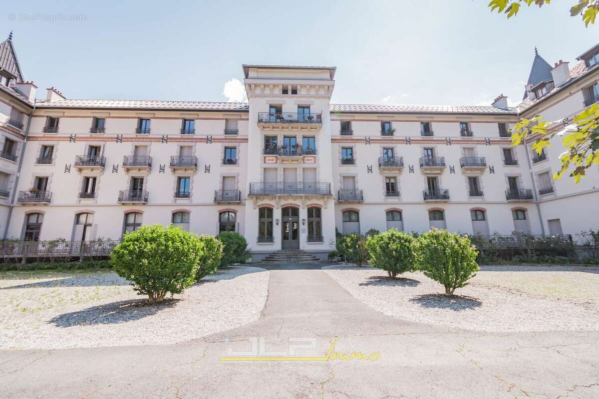 Appartement à SAINT-GERVAIS-LES-BAINS