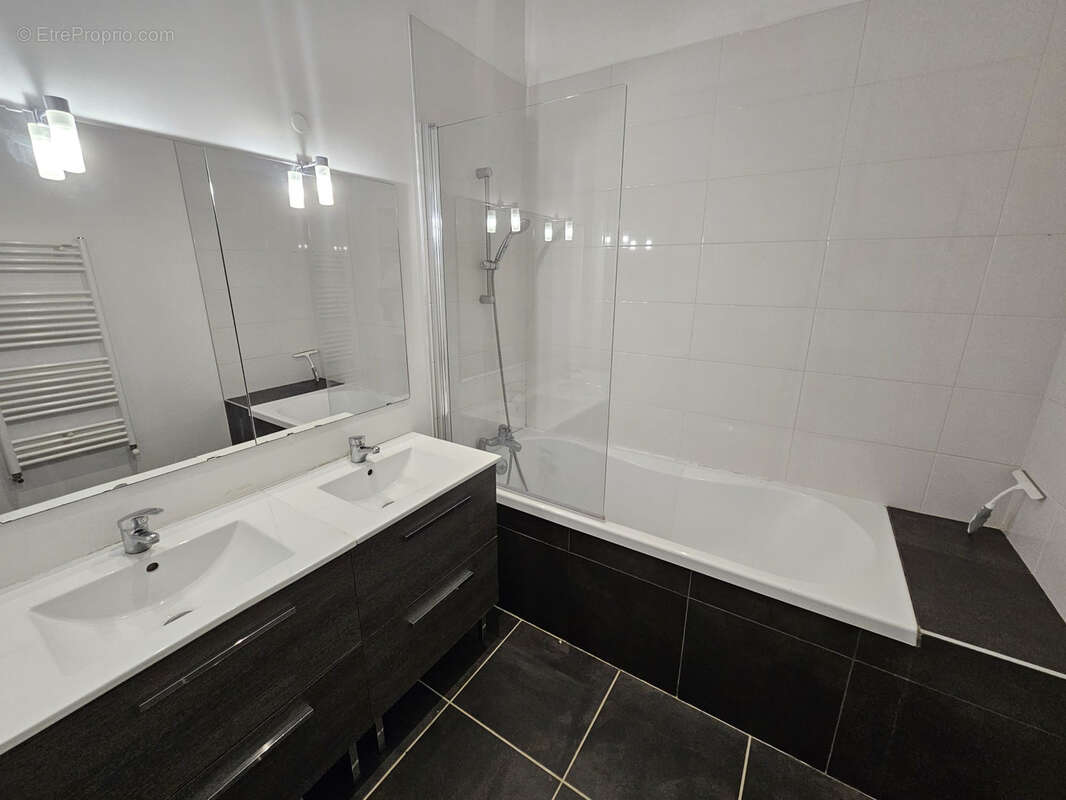 Bordeaux St Projet - Magnifique Appartement T3 de 77 m2 avec Balcon - photo 7