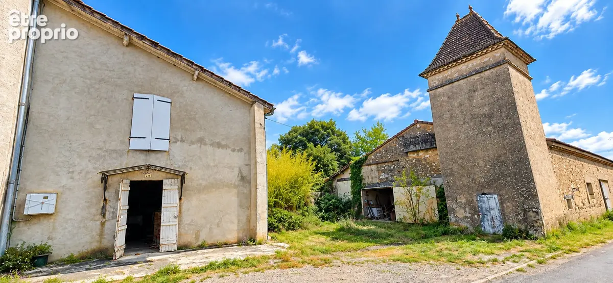 Maison en pierre avec pigeonnier et dépendance Aiguillon - photo 2