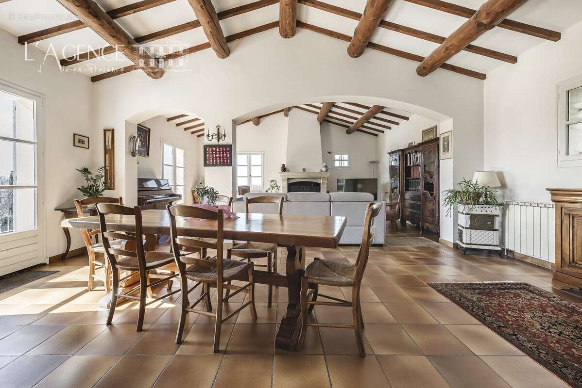 Maison à AIX-EN-PROVENCE