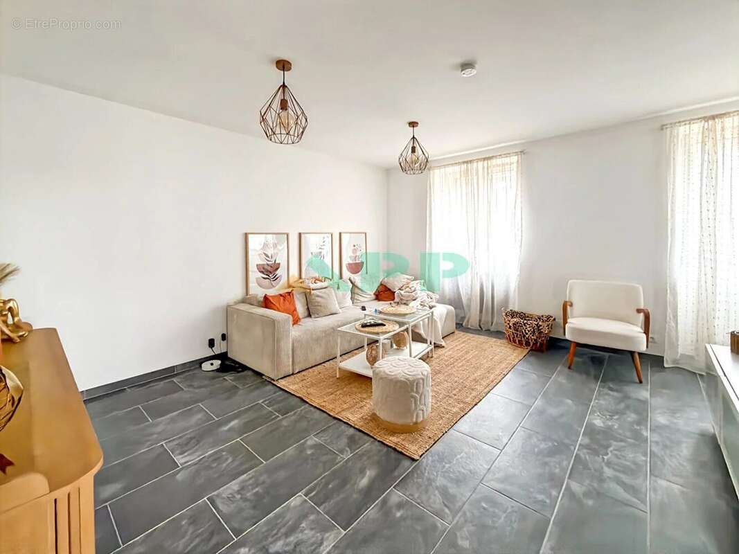 Appartement à ATHIS-MONS