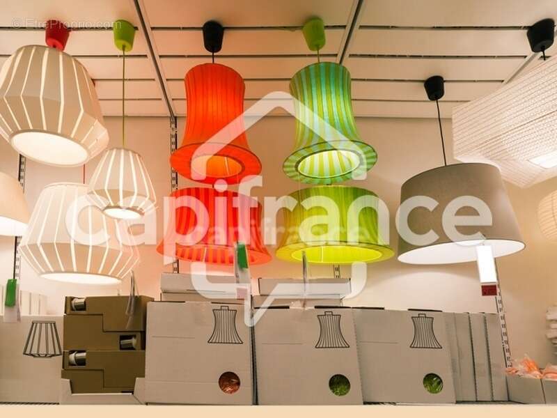Commerce à ENGHIEN-LES-BAINS