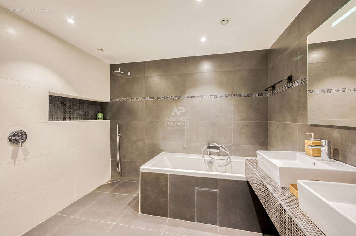 Appartement à CHAVILLE