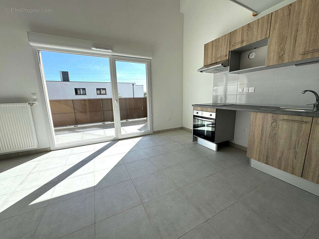 Appartement à ROQUES