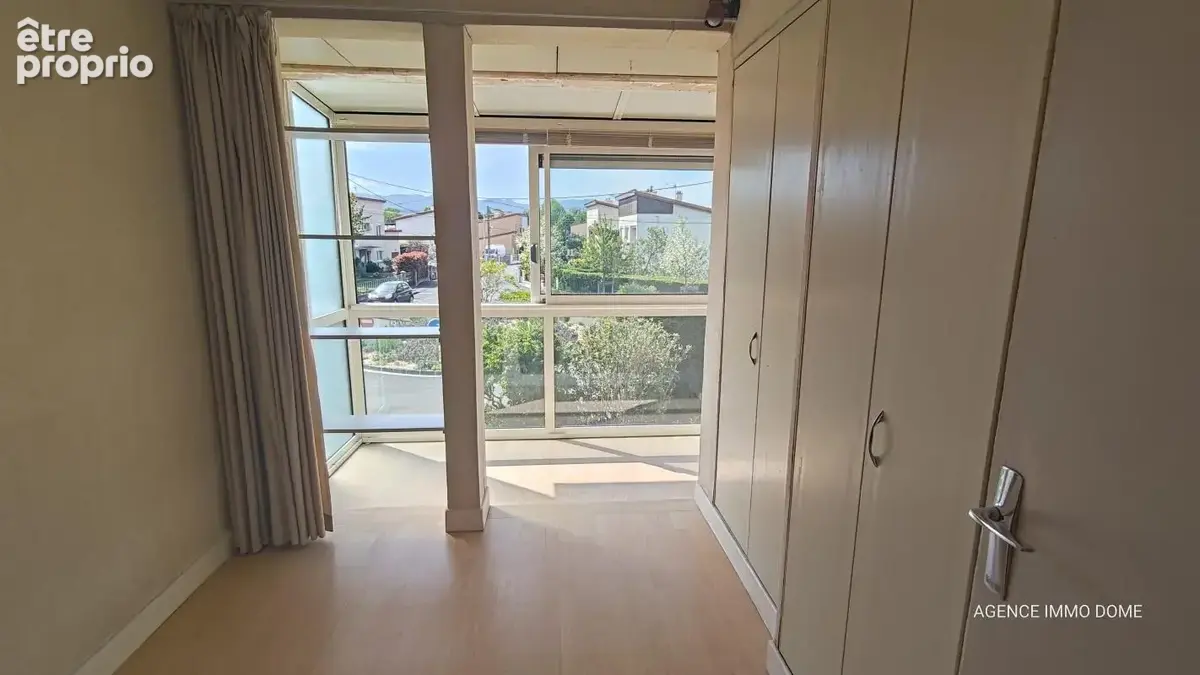 Maison, 8 pièces, 168 m² hab. Terrain. Piscine - photo 10