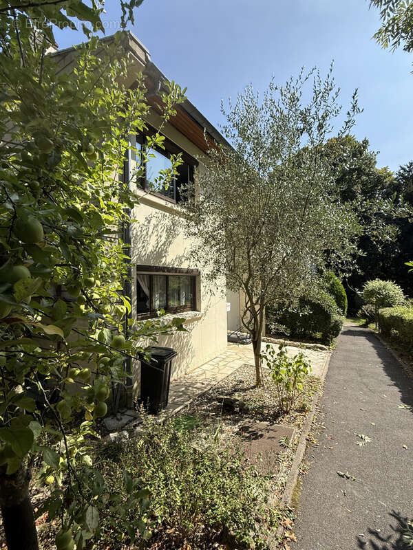 Maison à ANDILLY
