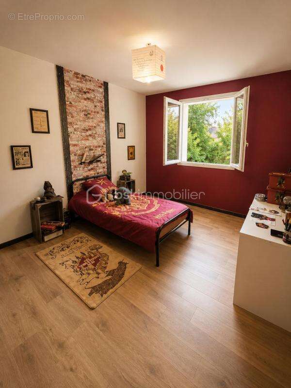 Bollène – maison familiale 151 m² – terrain constructible independant - 1000 m2 au total - photo 8