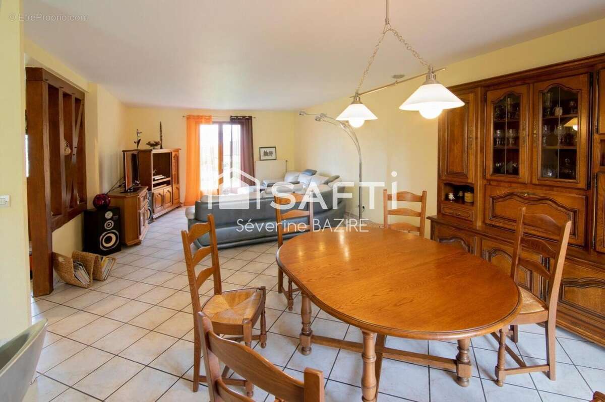 Photo 5 - Maison à CHATEAUMEILLANT
