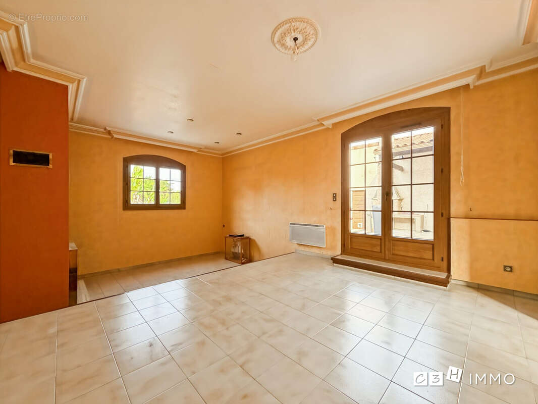 Maison à SAUBENS