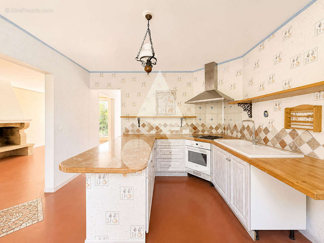Maison Venelles 4 pièce(s) 121.31 m2 - photo 11
