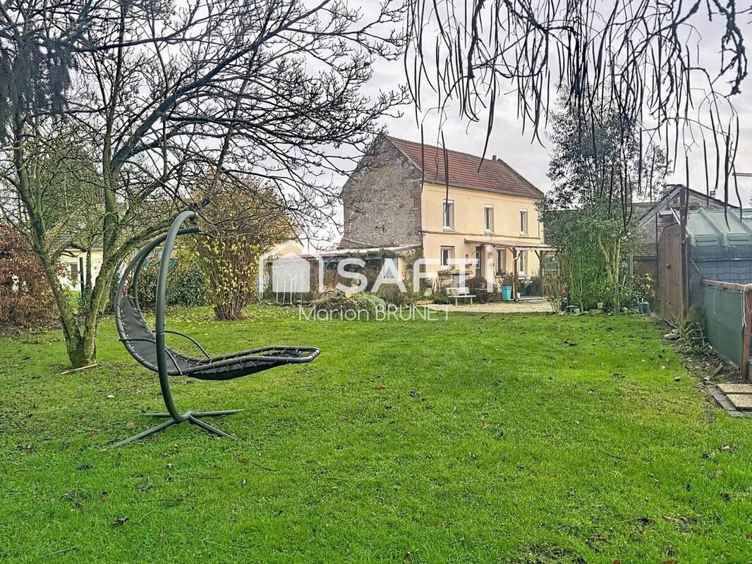 Photo 1 - Maison à ESTREES-SAINT-DENIS