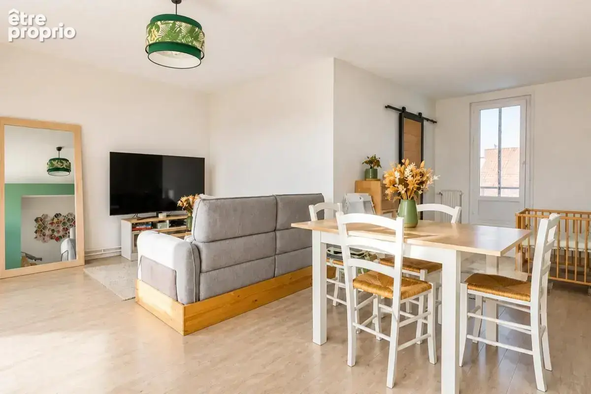 Appartement duplex 5 pièces de 94 m² avec terrasse plein sud à Maurepas - photo 4