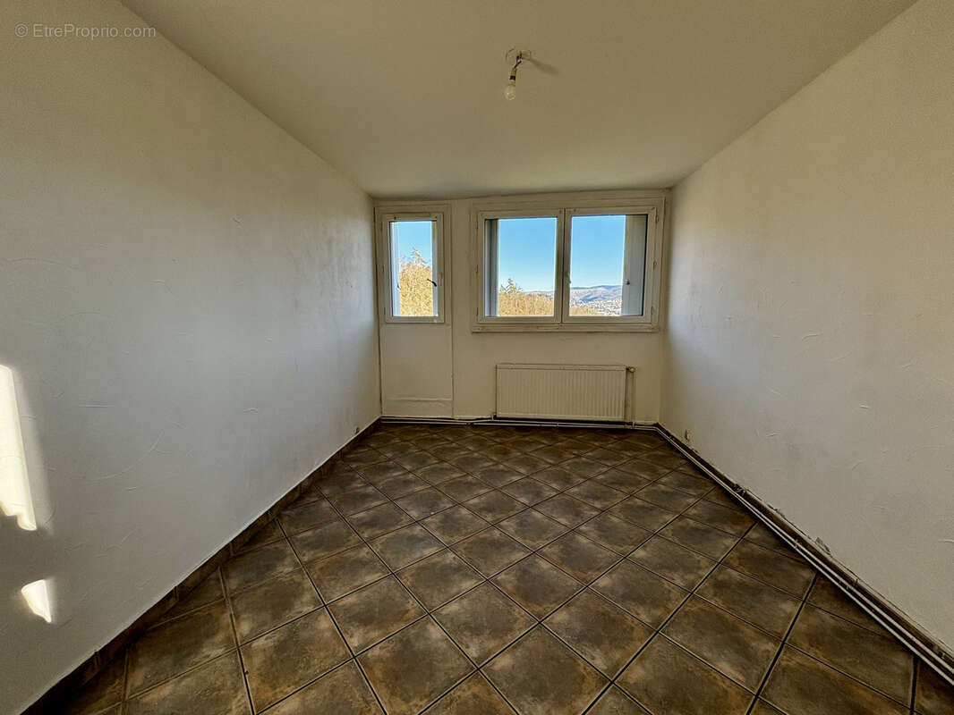 Appartement à FIRMINY