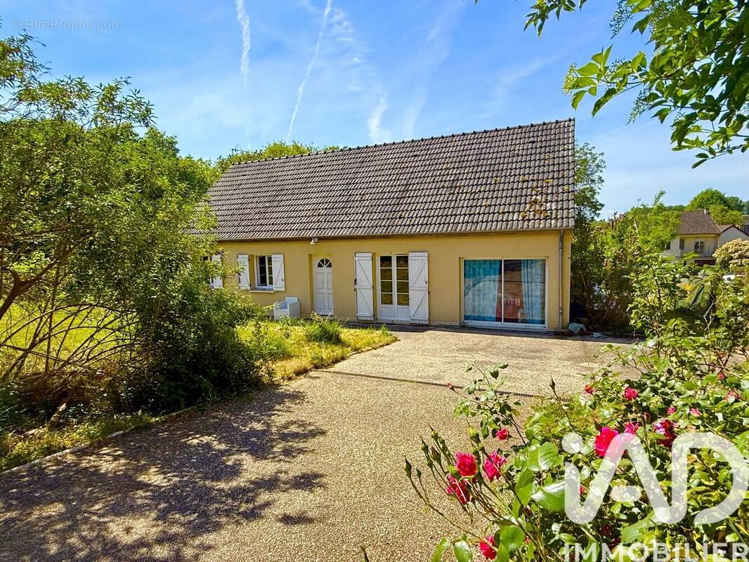 Photo 1 - Maison à COSNE-COURS-SUR-LOIRE