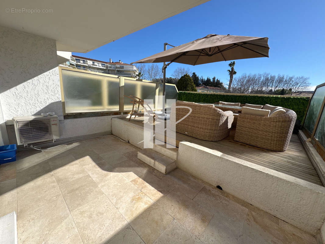 Appartement à FREJUS