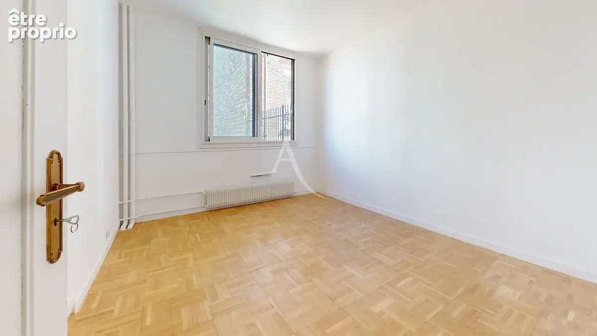 Appartement Familial 5 Pièces de 104,68 m² avec Vaste Balcon Filant Paris 12ème - Métro Dugommier - photo 7