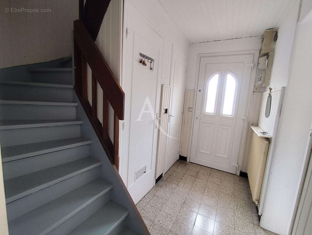 Maison - 6 pièce(s) - 116m² - LONGUENESSE - photo 3