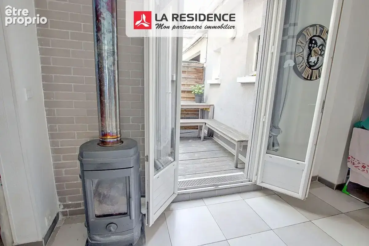 Appartement 3 pièces 58 m² à vendre à Le Mesnil-Saint-Denis (78320) - photo 3