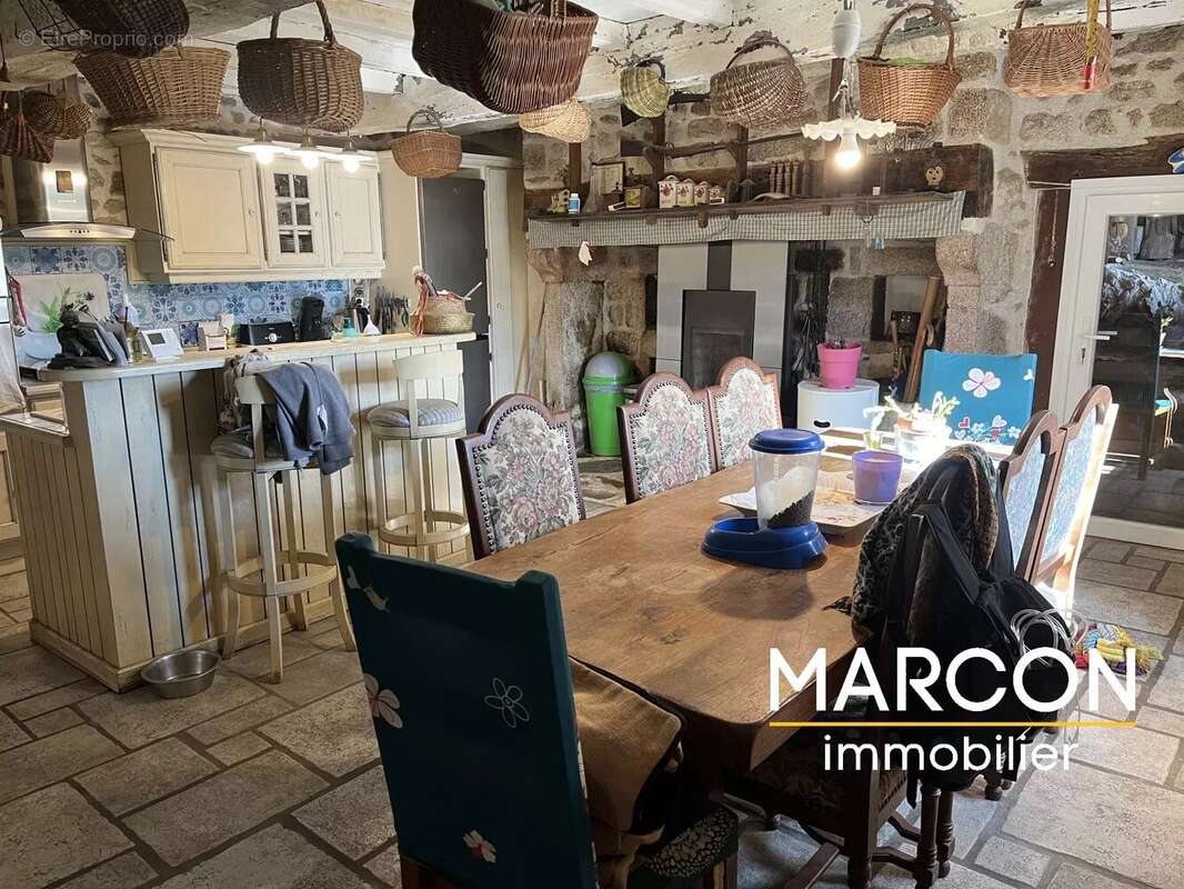 Maison 128 m² à Felletin  - photo 3