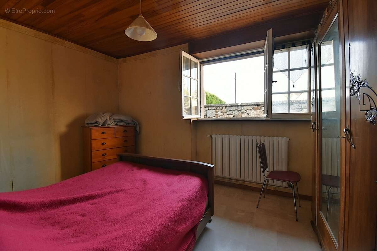 Maison à vendre 5 pièces SAINT AGREVE (07) - photo 12