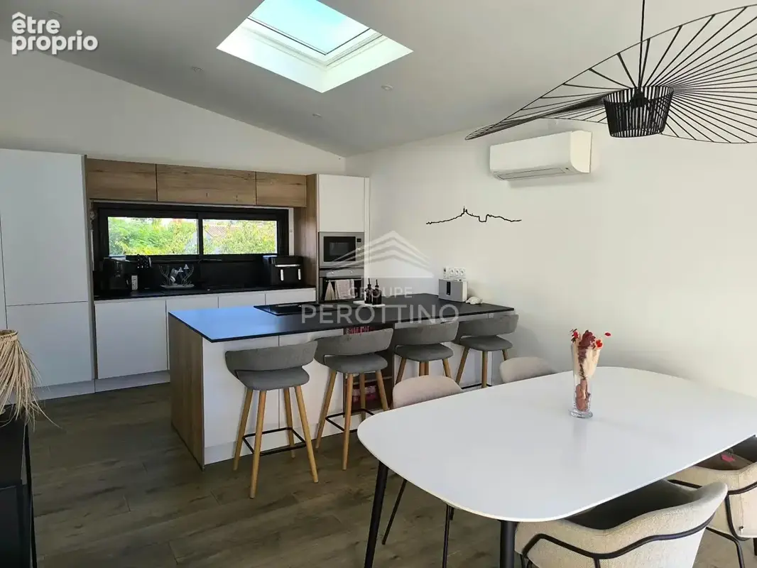 TRETS - Villa T4 s/ 225m² jardin - photo 4