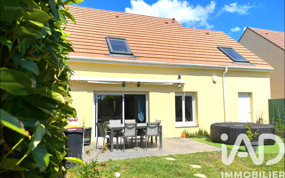 Photo 1 - Maison à LISSES