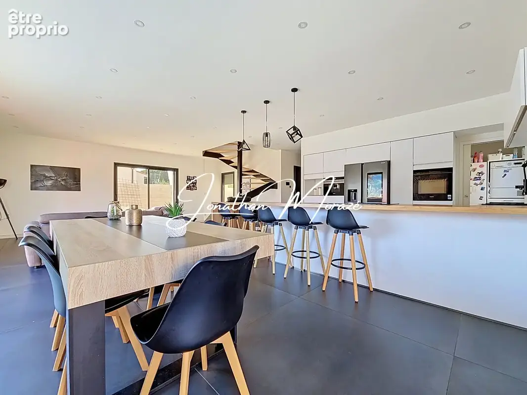 Maison 6 pièces 194 m² à vendre à Perpignan (66000) - photo 3