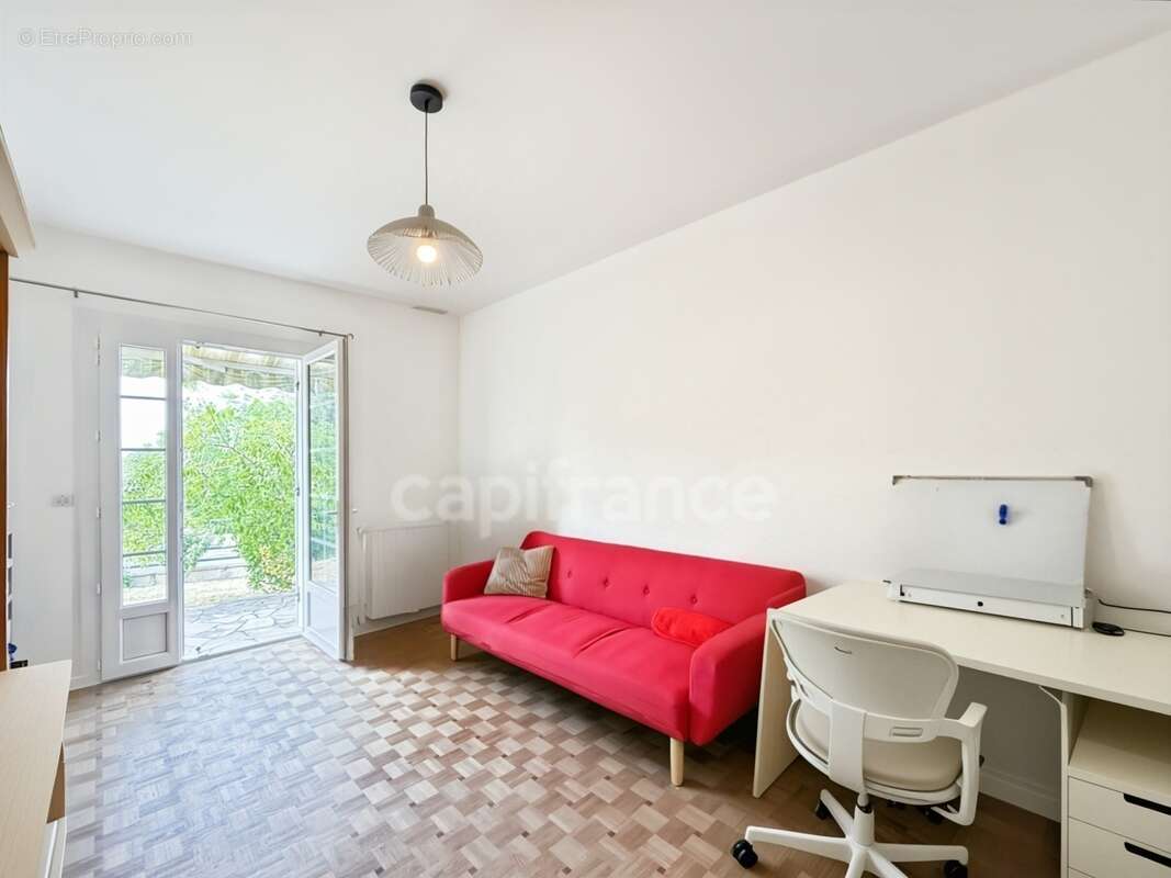 Maison de Plain Pied Lumineuse de 112 M2 - photo 3