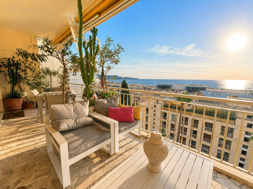 Appartement à NICE
