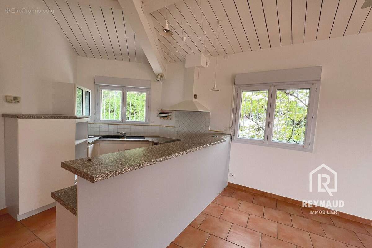 Appartement à CLERMONT-L&#039;HERAULT