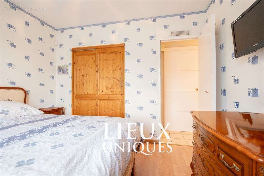 Maison à MEUSNES
