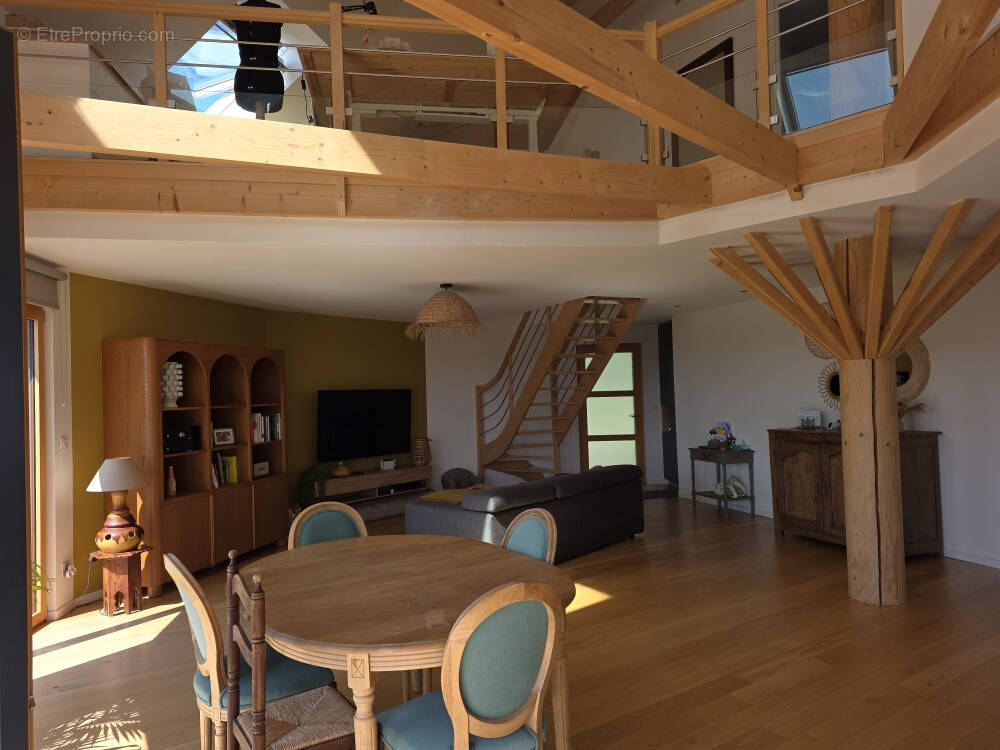 Maison à SAISSEVAL