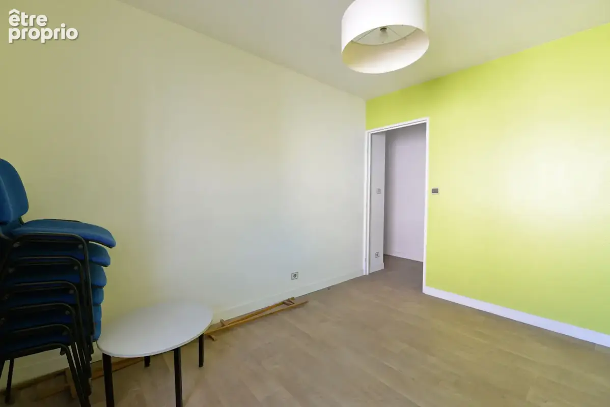Appartement t2 pour habitation ou profession liberale - photo 3