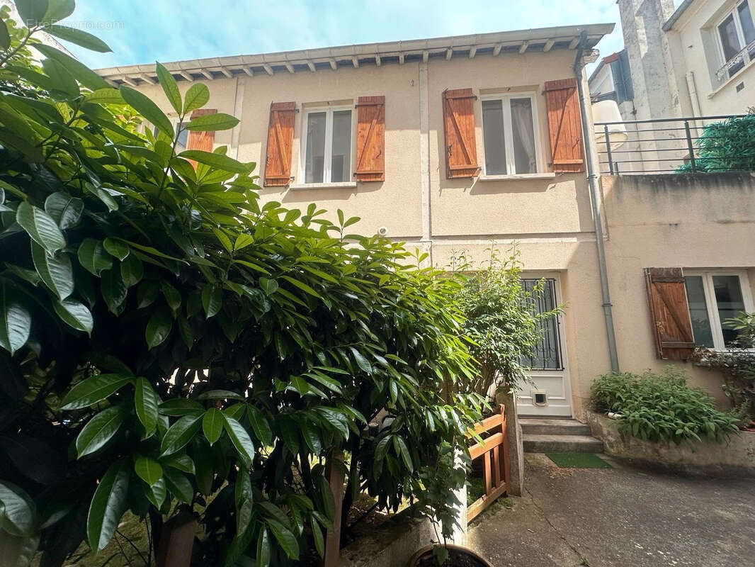 Appartement à LE VESINET