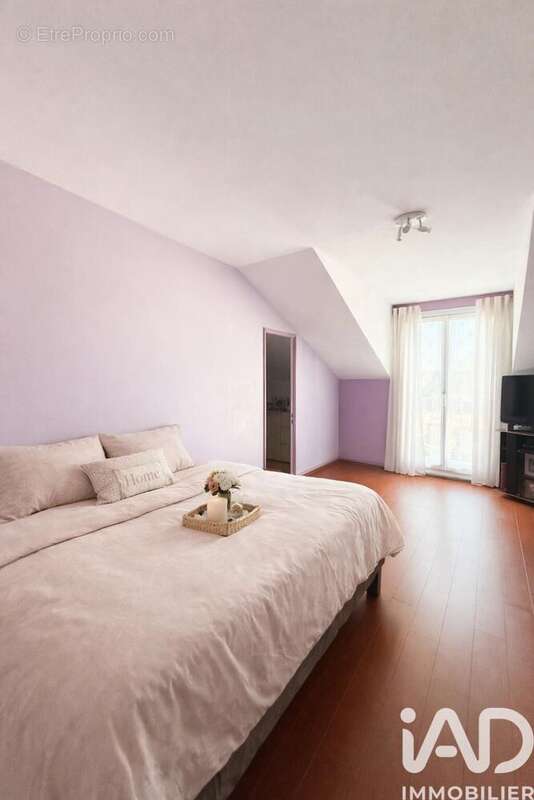 Photo 8 - Maison à MOISSY-CRAMAYEL