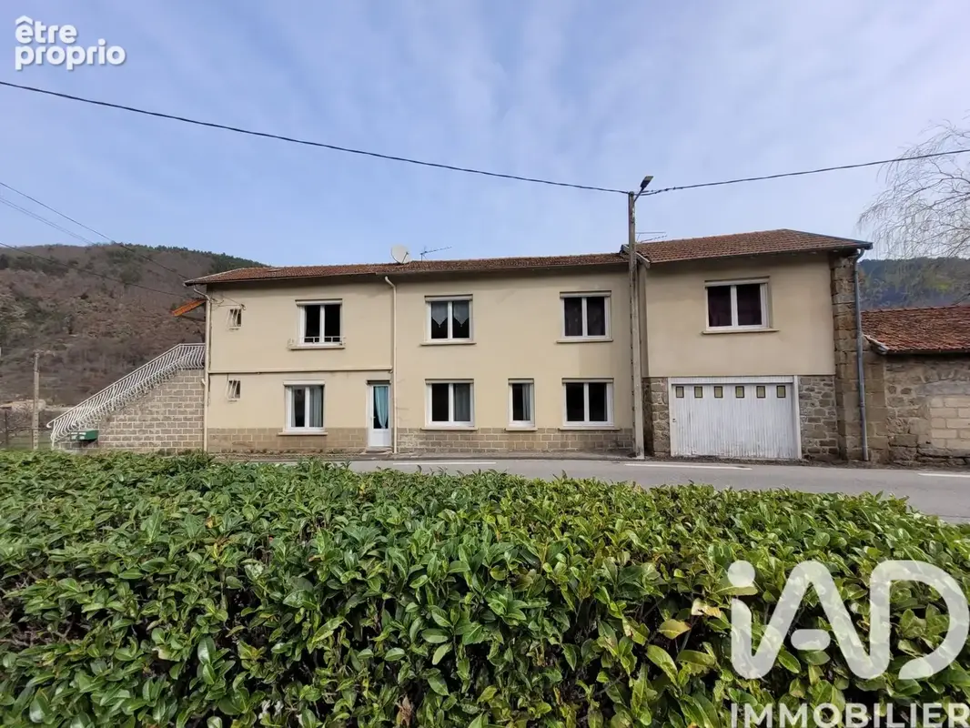Photo 1 - Appartement à SAINT-MARTIN-DE-VALAMAS