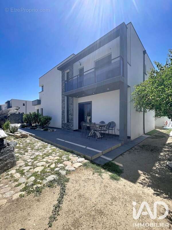 Maison 144 m² à Perpignan  - photo 7