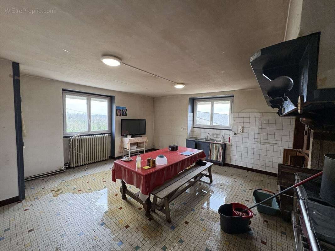 Maison à COUBJOURS
