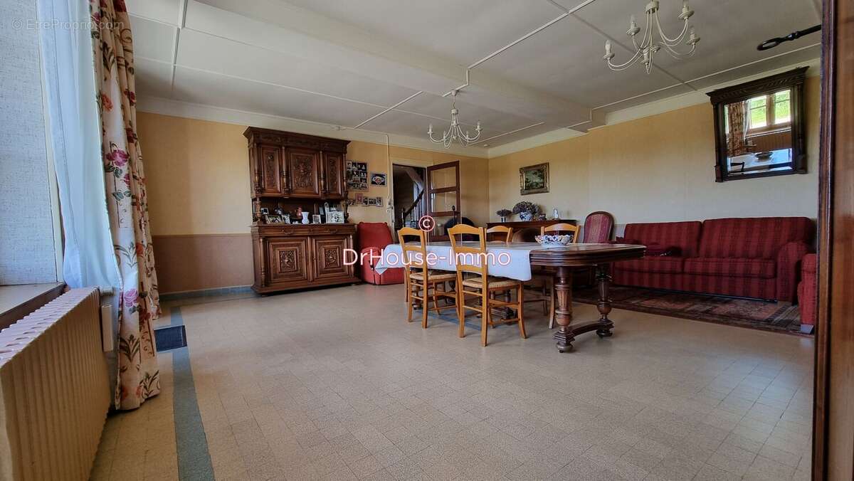 Maison à LOURDOUEIX-SAINT-PIERRE