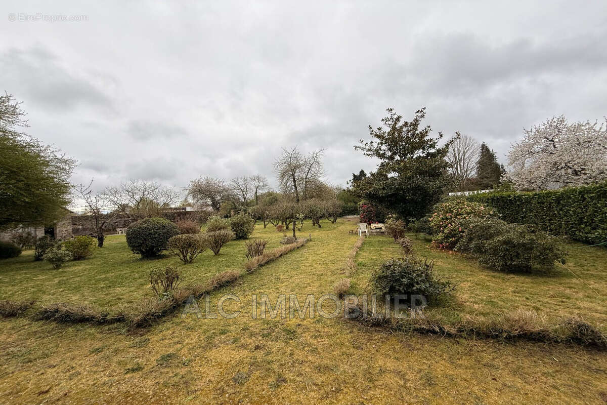 Maison à SAINT-PIERRE-DES-NIDS