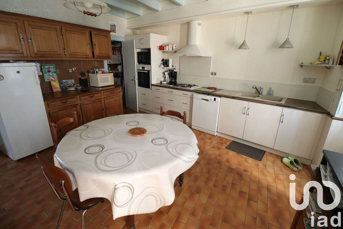 Photo 3 - Maison à MONTGUYON