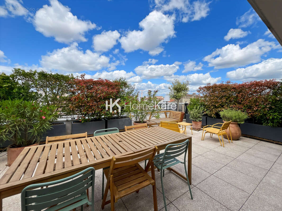 Appartement à BORDEAUX