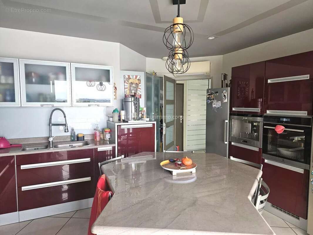 Maison à CASTELNAU-DE-LEVIS