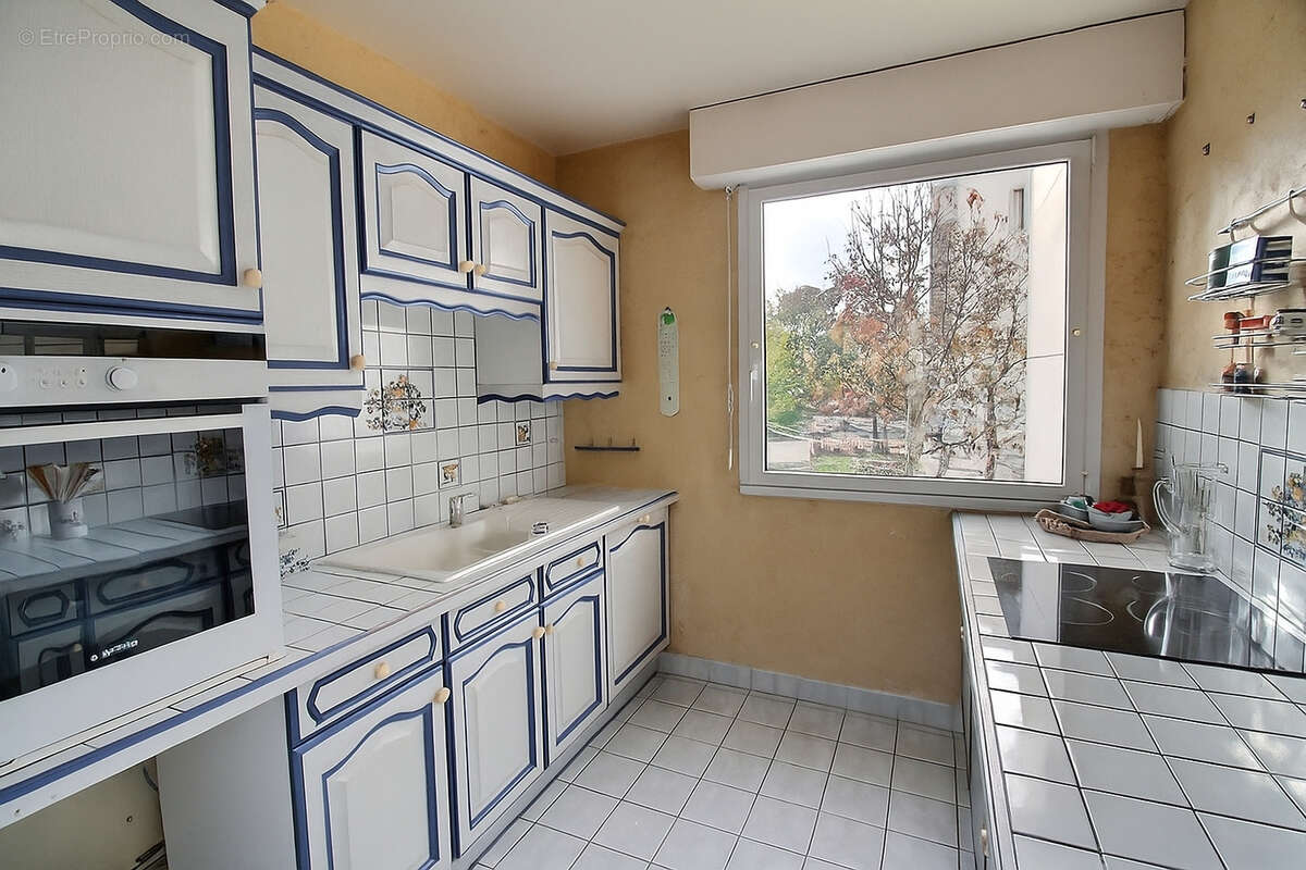 Appartement à MONTIGNY-LE-BRETONNEUX