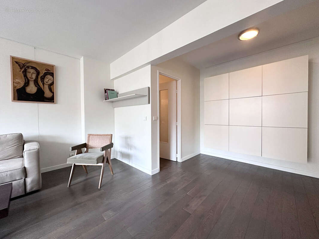 Appartement à PARIS-20E