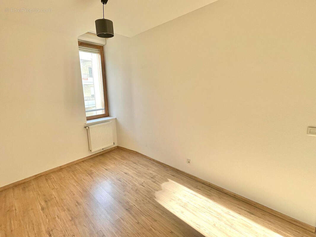 Appartement à BOURGOIN-JALLIEU