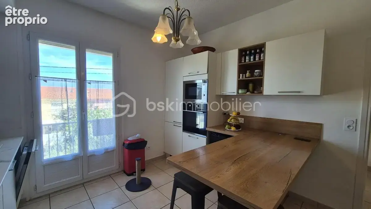 A vendre maison de ville 3 faces de 138m² sur terrain de 250m² a elne - centre ville - cinq chambres - garage exceptionnel - ver - photo 7